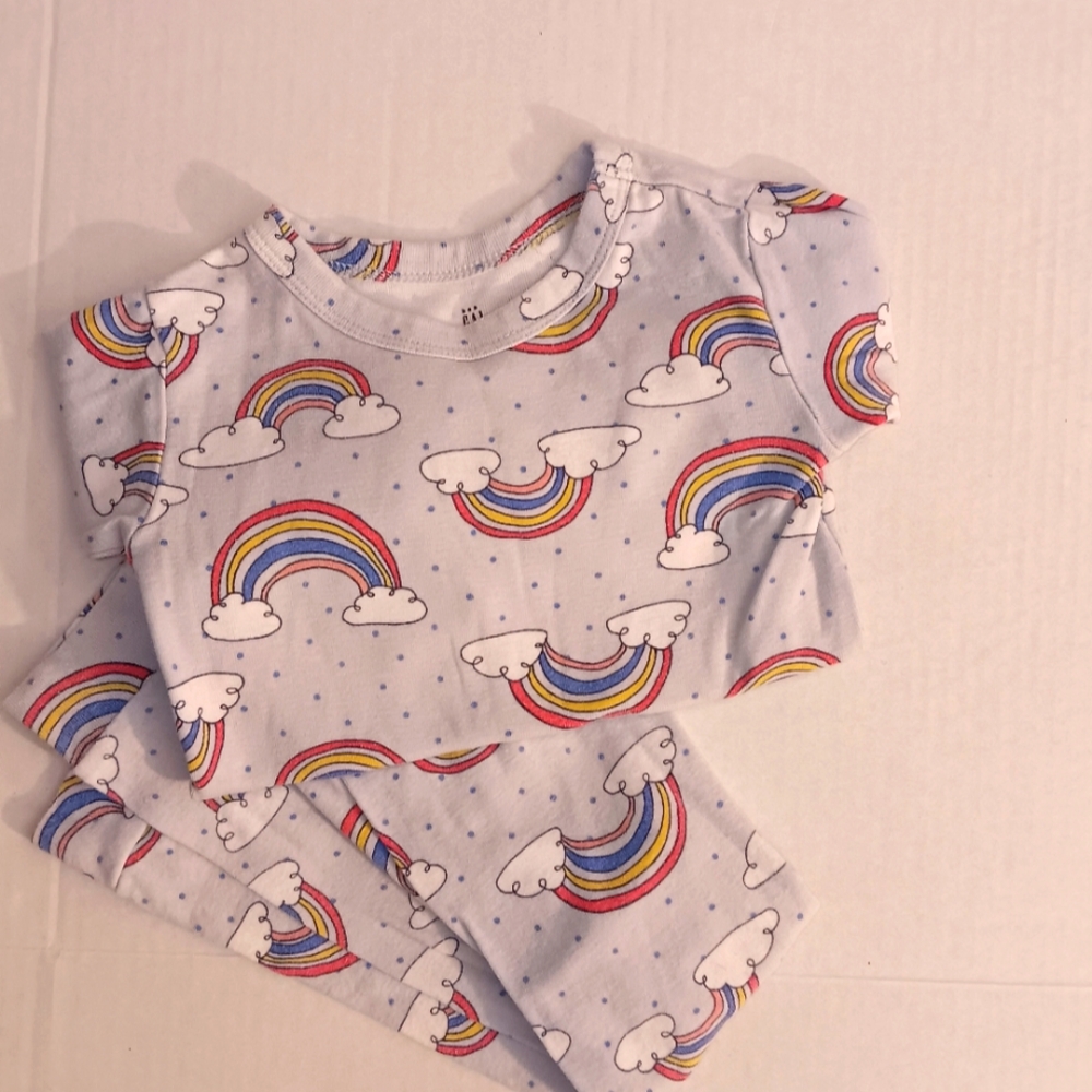 GAP Rainbow Polka Dots Clouds Print Pajama Set Long Sleeve Pants Soft pjs